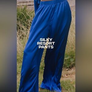Daily Drills Silky Resort Pant in Cobalt Blue. Never been worn!!!